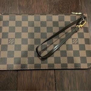 Louis Vuitton Never Full Pouch
